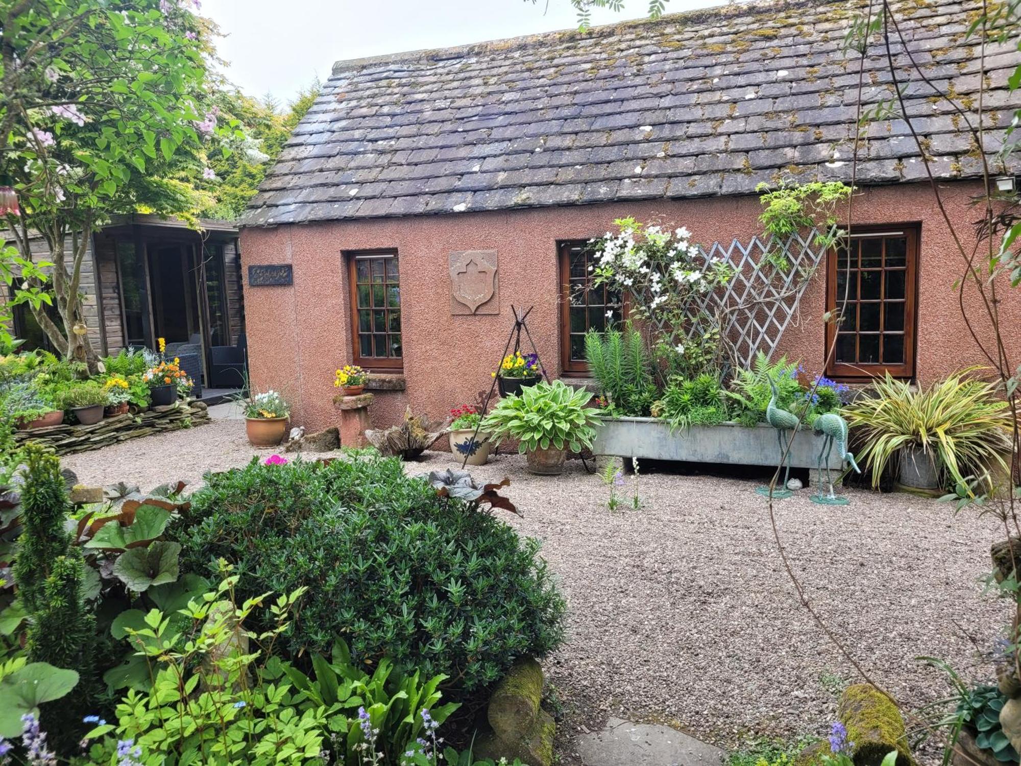 Kirkstyle Hideaway Bed & Breakfast Arbroath Exterior photo